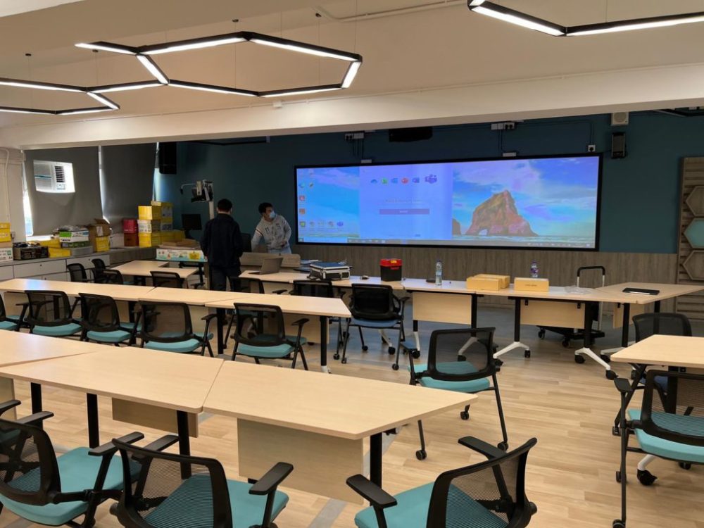 WhatsApp-Image-2021-12-03-at-15.40.05-1-1024x768